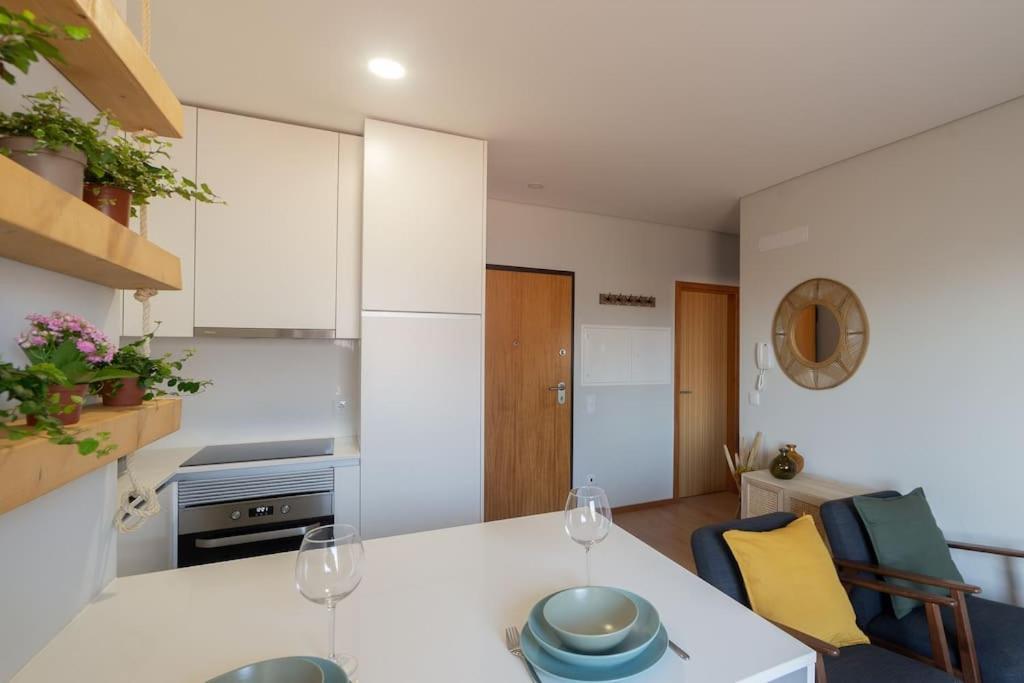 2E Apartamento Encantador A 3 Minutos Da Praia Матозінюш Екстер'єр фото